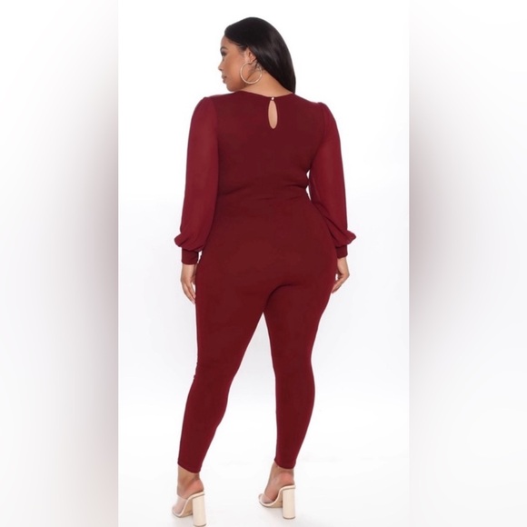 NWT FashionNova Burgundy Balloon Long Sleeve Jumpsuit - Picture 2 of 6